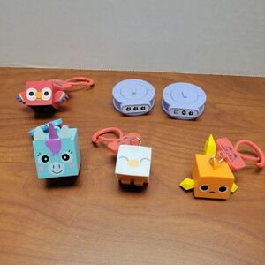 Pet Simulator‎ X lot of 4 keychain / backpack clip on
